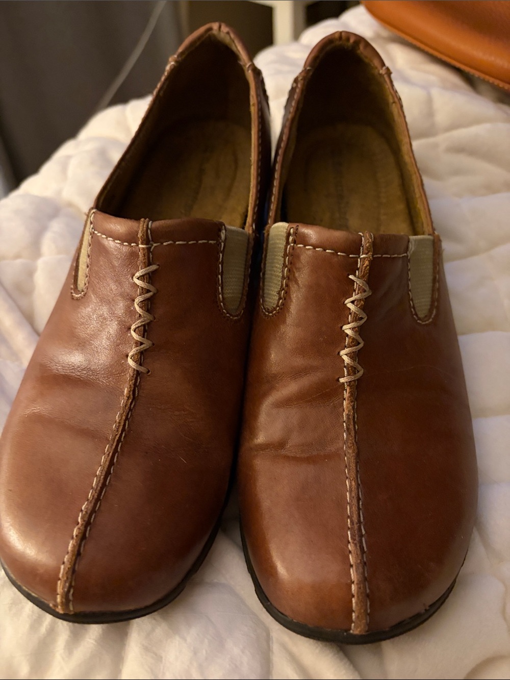 Naturalizer Brown Leather Slip-On Loafers with Contrast Stitching